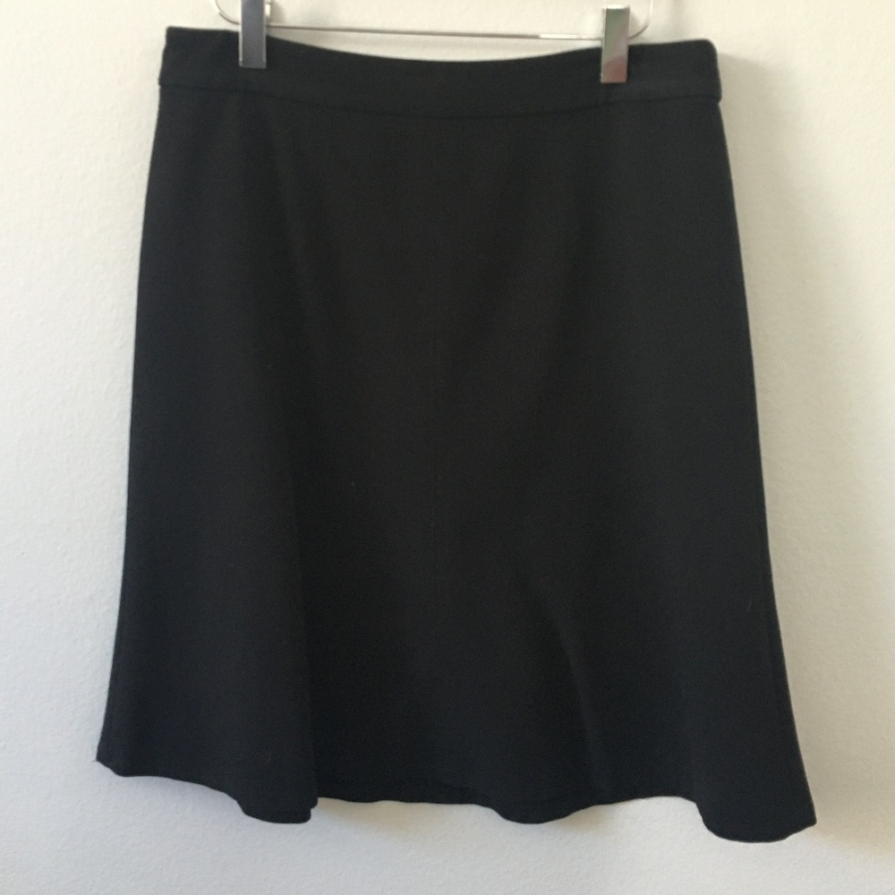 Loft Black A Line Skirt - 6